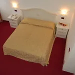 招待所 鲁克雷奇亚旅馆