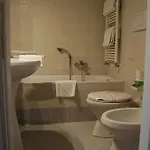 鲁克雷奇亚旅馆