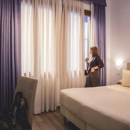 Ca' Lucrezia Casa de hóspedes 3*