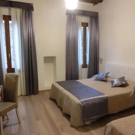 Ca' Lucrezia 3* Venice