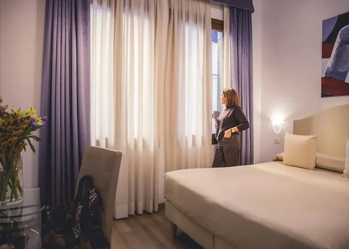 Ca' Lucrezia Πανσιόν 3*