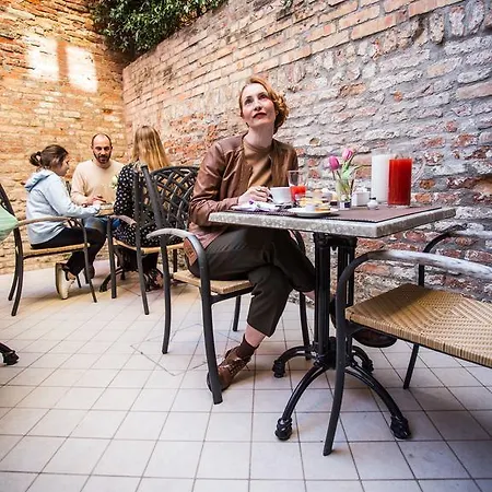 Ca' Lucrezia Gæstehus Venedig